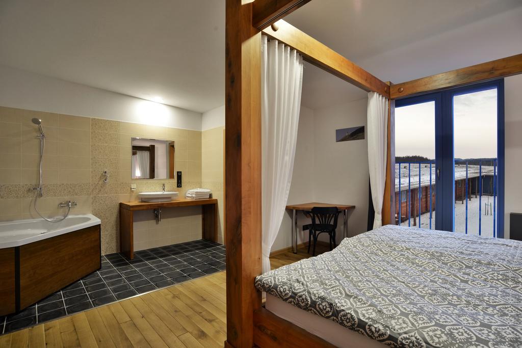 Farma Noe Guest House Brezina  Rom bilde